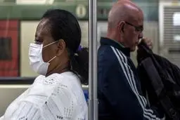 احتمال اجرای مقررات فاصله‌گذاری اجتماعی و تعطیلی مدارس در آمریکا تا سال ۲۰۲۲