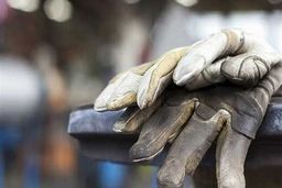 افزایش ناگهانی دستمزد چه تاثیری بر اقتصاد دارد؟