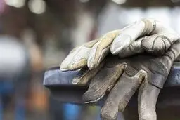 افزایش ناگهانی دستمزد چه تاثیری بر اقتصاد دارد؟