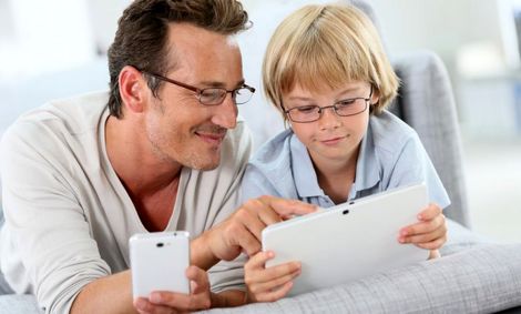 راهکارهایی مناسب برای مدیریت فعالیت کودکان با تلفن همراه