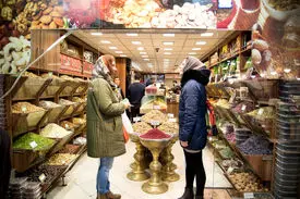 معمولی‌ترین آجیلی که باز هم برای “یلدا” گران است