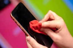 ماندگاری «ویروس کرونا» روی سطوح بیشتر از عوامل بیماری زای دیگر است