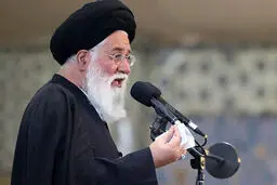 علم‌الهدی: کرونا از بین رفتنی نیست /نمی‌شود با بستن حرم یا تعطیلی فعالیت‌های فرهنگی و اقتصادی قصه را تمام کنیم/مسئولان پروتکل‌های لازم را تهیه کنند