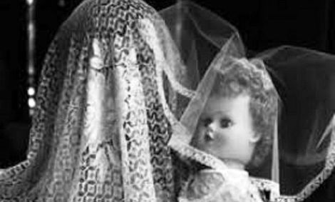 زنی که همزاد درد است