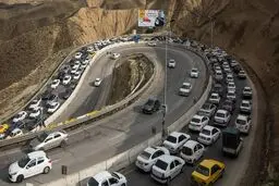 ترافیک سنگین در محور کندوان/ جاده چالوس و محور فیروزکوه یکطرفه می‌شود