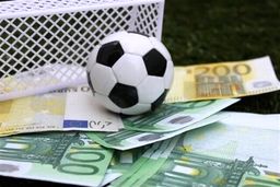 شرط عجیب دلال‌ها برای بازیکنان فوتبال؛ ویلا هم بخر!