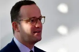 آلمان: تولید واکسن کرونا احتمالا سال‌ها طول خواهد کشید