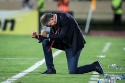 وقتی راهی به جز شکایت نمی‌ماند!