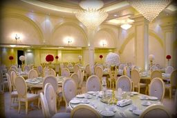 همه صندلی‌ها را کرونا رزرو کرده است