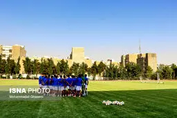 چند خبر کوتاه از استقلال