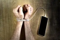 ۴ راهکار برای ترک اعتیاد به شبکه‌های اجتماعی