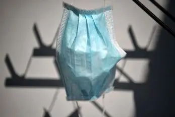 آخرین یافته‌های کرونایی: ماسک موجب کنترل بیماری می‌شود