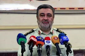 فرمانده ناجا: شهروندان آگاهانه وارد بازار بورس شوند