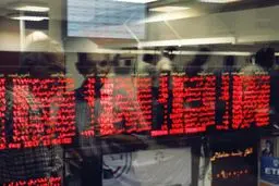 بورس به کانال یک میلیون واحد بازگشت