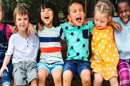 کرونا خیلی هم با کودکان مهربان نبود