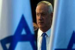 گانتس بار دیگر استعفا کرد