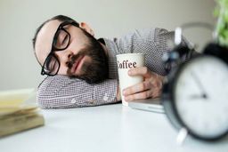 پیش از خواب این مواد را بخورید