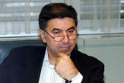 کاظم پور اردبیلی دار فانی را وداع گفت