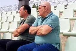 خبر عجیب؛ پول هتل، بلیت و غذای بادیگارد ویلموتس را فدراسیون می‌داد!