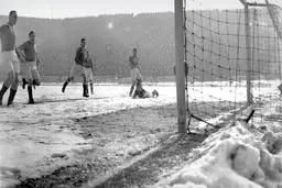 دلایلی که در طول تاریخ المپیک، جام‌جهانی و … را به تعطیلی کشاند