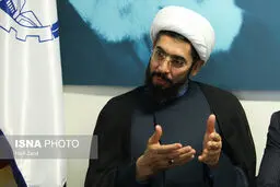 اقامه نماز عید فطر توسط نماینده رهبری در دانشگاه‌ها