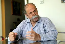 محمدعلی کشاورز در بیمارستان بستری است
