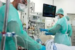 تست کرونا در ۱۶ درصد بهبودیافتگان مثبت است