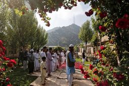 برگزاری نماز عید فطر در مناطق مختلف جهان در سایه شیوع کرونا+ تصاویر