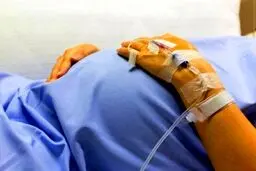 اقدامات دیرهنگام زنان باردار و عواقب آن در روزهای کرونایی