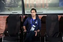 صندلی فرهاد بدون جام لرزان می‌شود؟