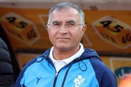 جلالی: مربیان مخالف برگزاری لیگ به منافع خودشان هم فکر می‌کنند