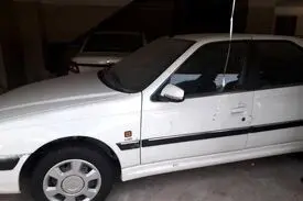 کشف انبار خودروهای صفر خاک گرفته در کرج