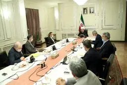 روحانی: باید مردم را برای زندگی فعال با کرونا آموزش داد