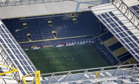 اولین کشوری که به تماشاگران اجازه ورود به ورزشگاه‌ها را می‌دهد!