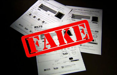 کشف بیش از ۳۰ هزار مدرک جعلی در میدان انقلاب/برخی مدیران سیاسی بدون حضور در کلاس مدرک می‌گیرند