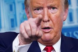 ترامپ دستور شلیک به معترضان را صادر شد