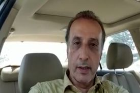 حیاتی: تماس گرفتند و گفتند فعلا به تلویزیون نیایید!