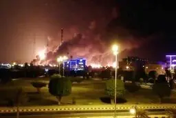 آتش‌سوزی شبانه در ارتفاعات پارک ملی بمو فارس