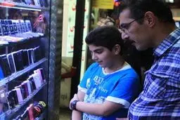 کاهش قیمت تلفن‌های همراه آغاز شده است