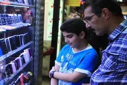 کاهش قیمت تلفن‌های همراه آغاز شده است