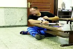 اعدامم کنید و به پسرم بگویید در تصادف کشته شد