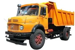 تصادف سنگین کامیون با پیکان + عکس / لزوم برخورد پلیس با خودروهای نا ایمن