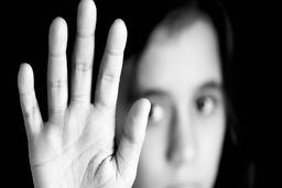 اغفال دختر ۱۴ ساله بعد از دوستی اینترنتی