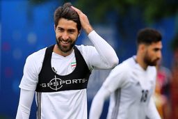 کریم انصاری‌فرد سکوتش را شکست؛ ماجرای پیشنهاد ۱۰ میلیون دلاری و یک اشتباه بزرگ!