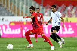 پرسپولیس یک – شاهین صفر/ سرخ‌ها یک گام دیگر به جام نزدیک شدند
