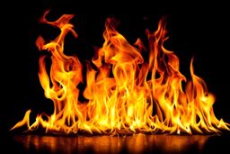 سوختگی بالای ۹۰ درصد دو کودک در آتش سوزی واحد آموزشی + عکس