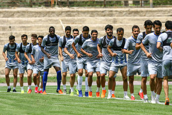 استقلال با ۶ غایب به آبادان سفر می‌کند