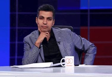 صدا| عادل فردوسی‌پور به شلاق محکوم شد!