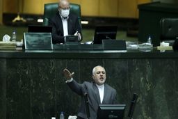 ظریف مجموعه‌ای از «ترین‌ها» / تلخ‌ترین های یک وزیر خارجه / از امیرکبیر و مصدق تا خائن