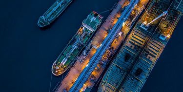 تمام مخازن نفت ایران پر شده است/ صادرات روزانه ۲۷۳ هزار بشکه‌ای ایران در ماه ژوئن